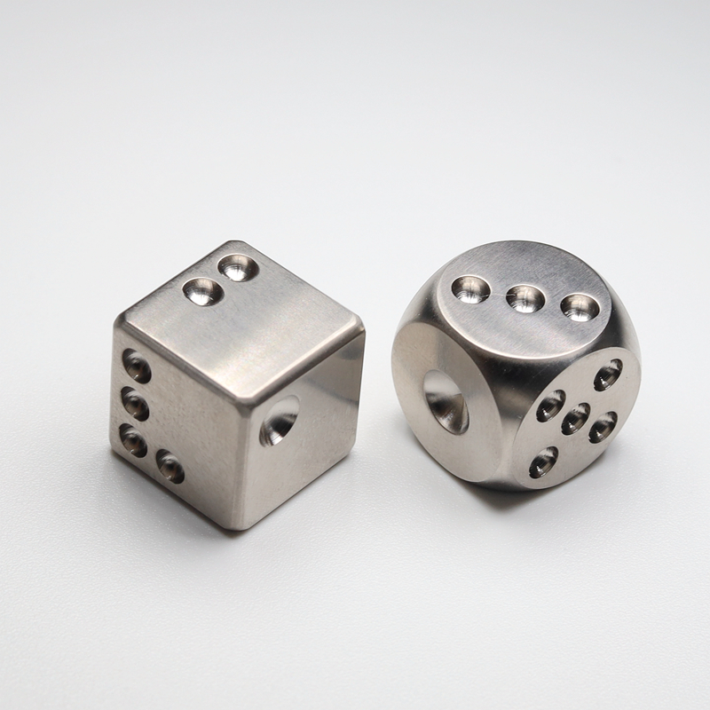Titanium Alloy TC4 Solid Dice  – Tritium Gas Tube Bewertung und Preis
